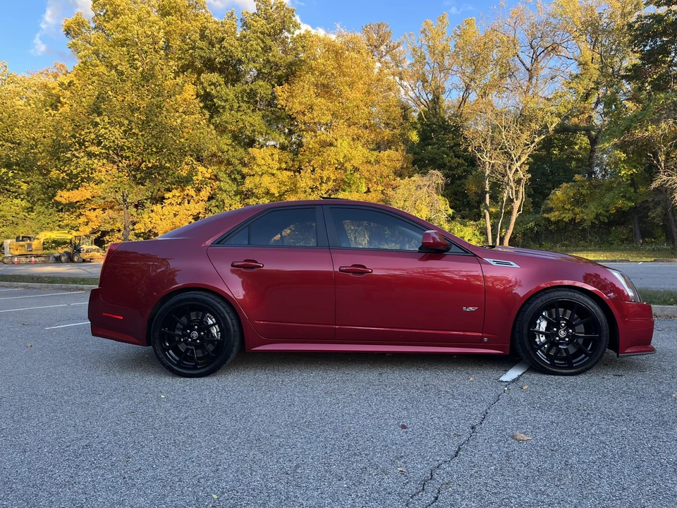 2009 Cadillac CTS-V 2nd Gen - Image 18 of 31