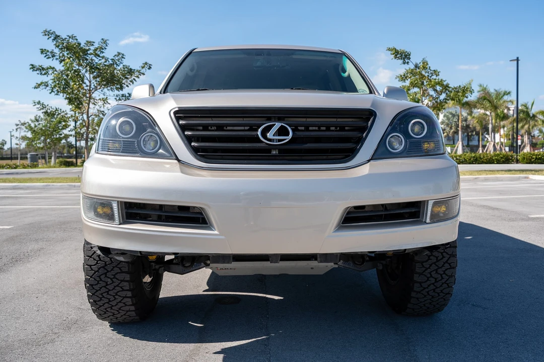 2009 Lexus GX 1st Gen - Image 10 of 31