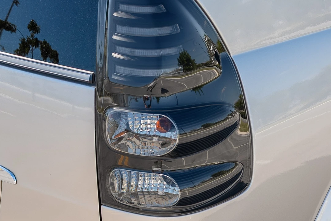 2009 Lexus GX 1st Gen - Image 18 of 31