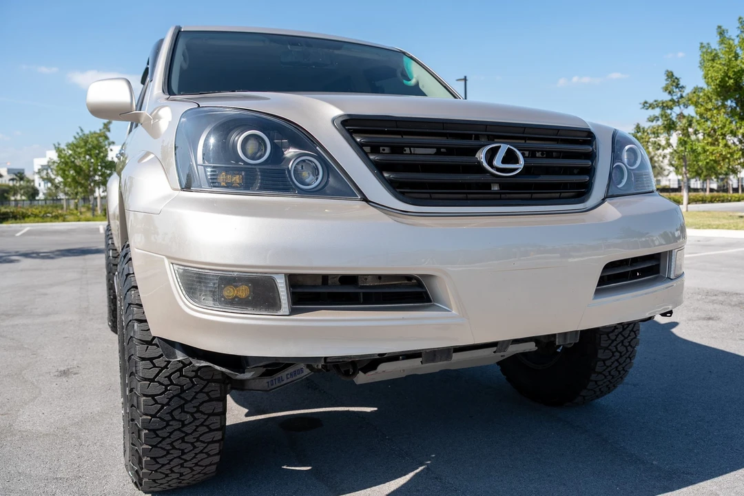 2009 Lexus GX 1st Gen - Image 12 of 31