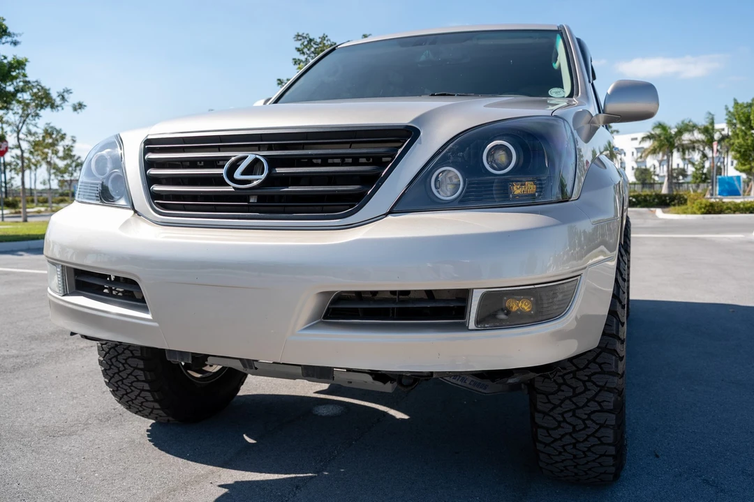 2009 Lexus GX 1st Gen - Image 11 of 31