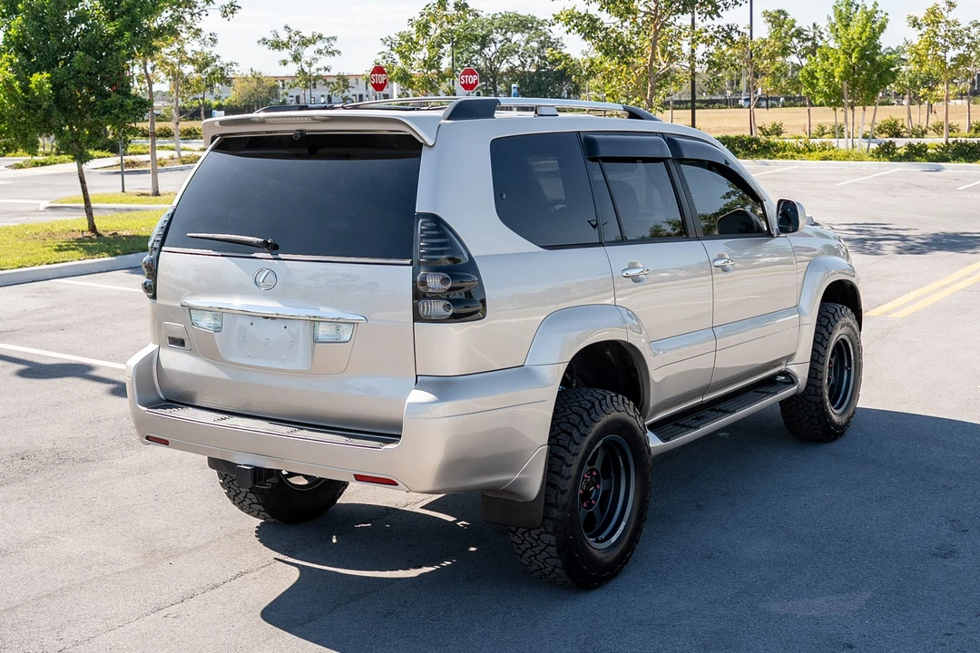 2009 Lexus GX 1st Gen - Image 7 of 31