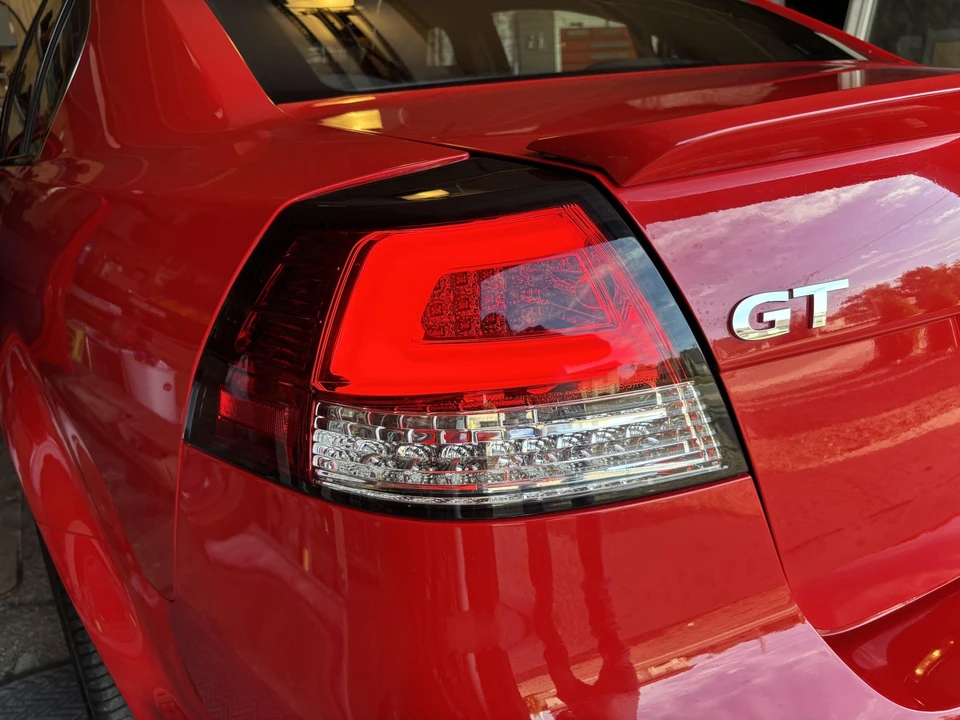 2009 Pontiac G8 - Image 16 of 31