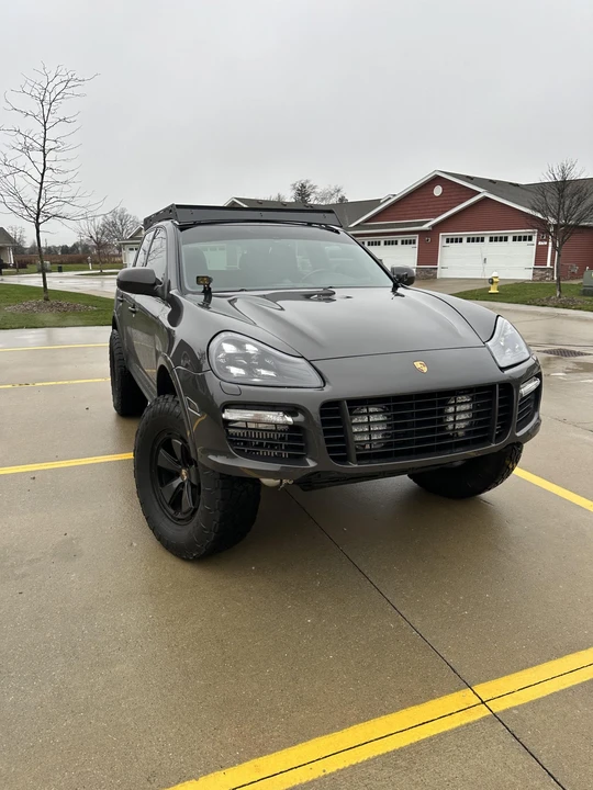 2009 Porsche 955/957 Cayenne Turbo - Image 14 of 31