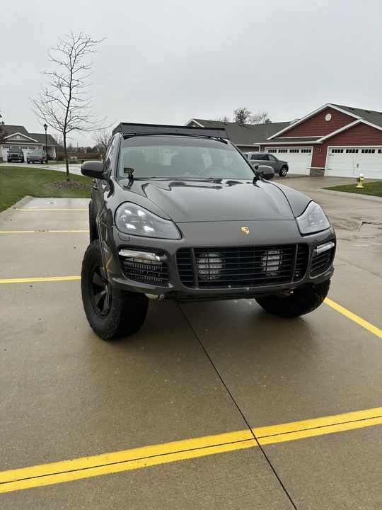 2009 Porsche 955/957 Cayenne Turbo - Image 13 of 31