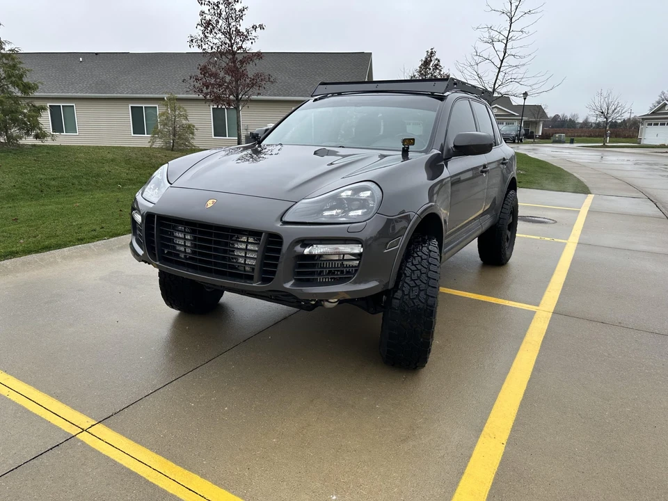 2009 Porsche 955/957 Cayenne Turbo - Image 5 of 31