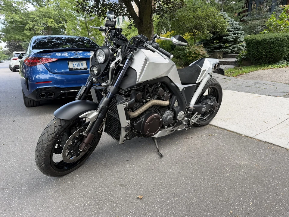 2009 Yamaha V-Max - Image 3 of 31