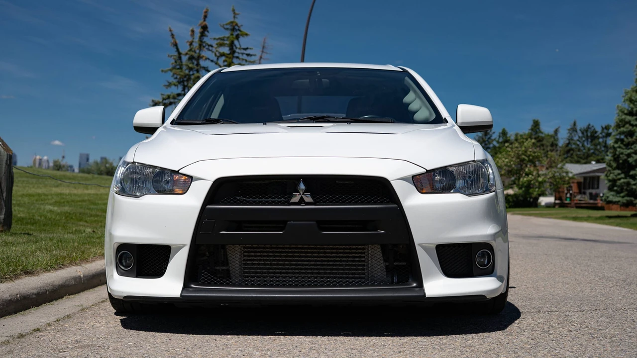 2010 Mitsubishi Lancer Evolution X 9th Gen - Image 12 of 31