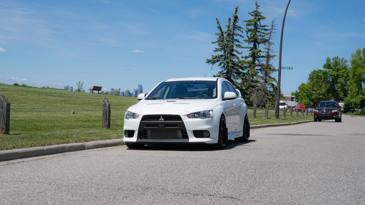 2010 Mitsubishi Lancer Evolution X 9th Gen - Image 5 of 31