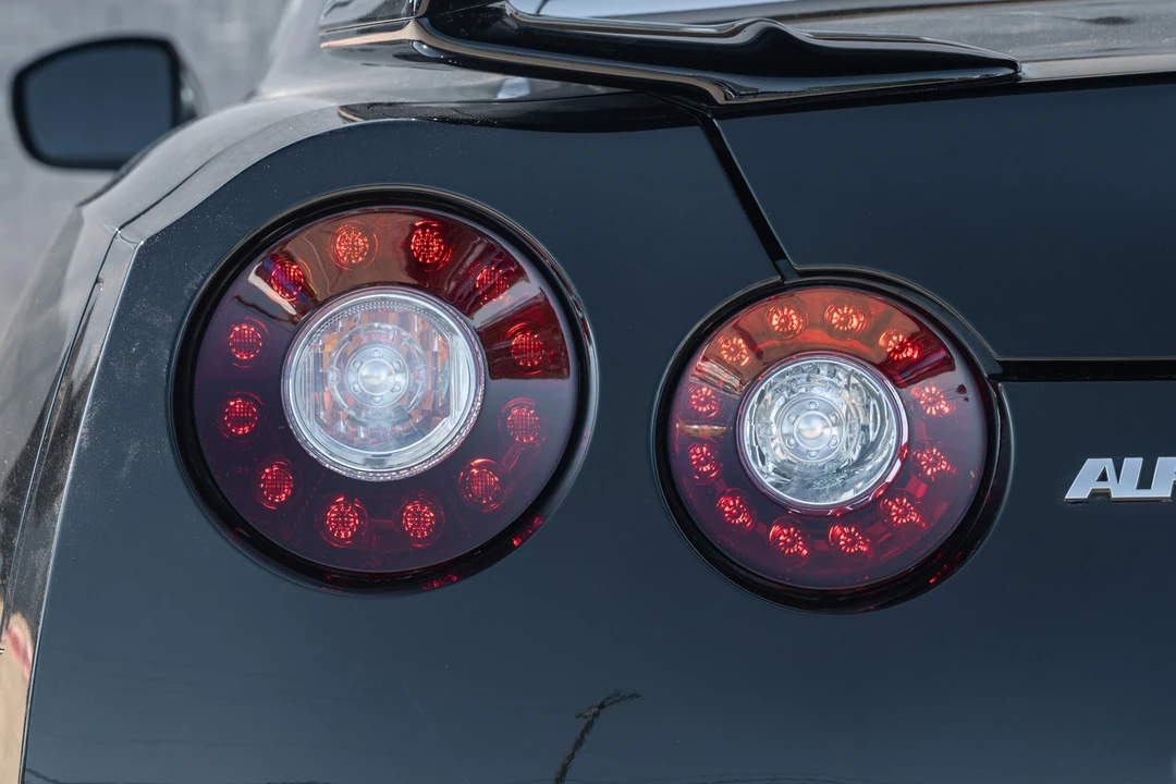 2010 Nissan R35 GT-R Premium - Image 16 of 31