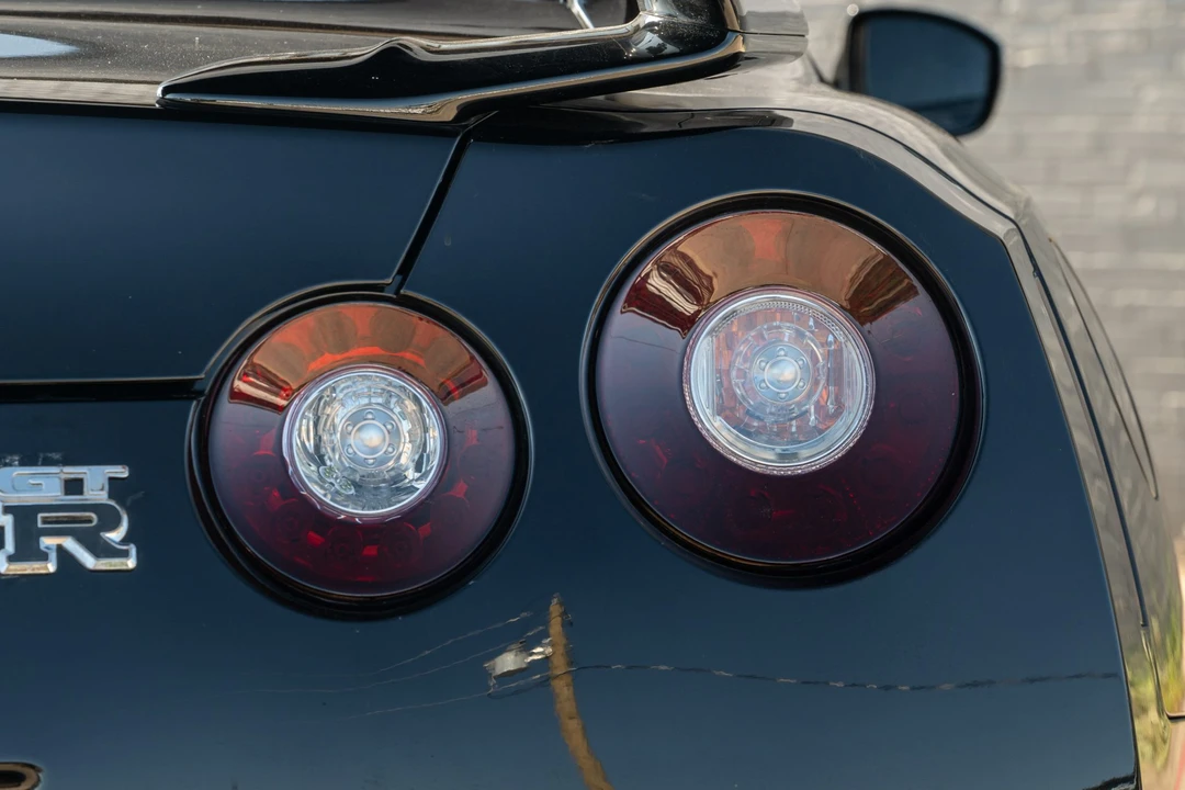 2010 Nissan R35 GT-R Premium - Image 15 of 31