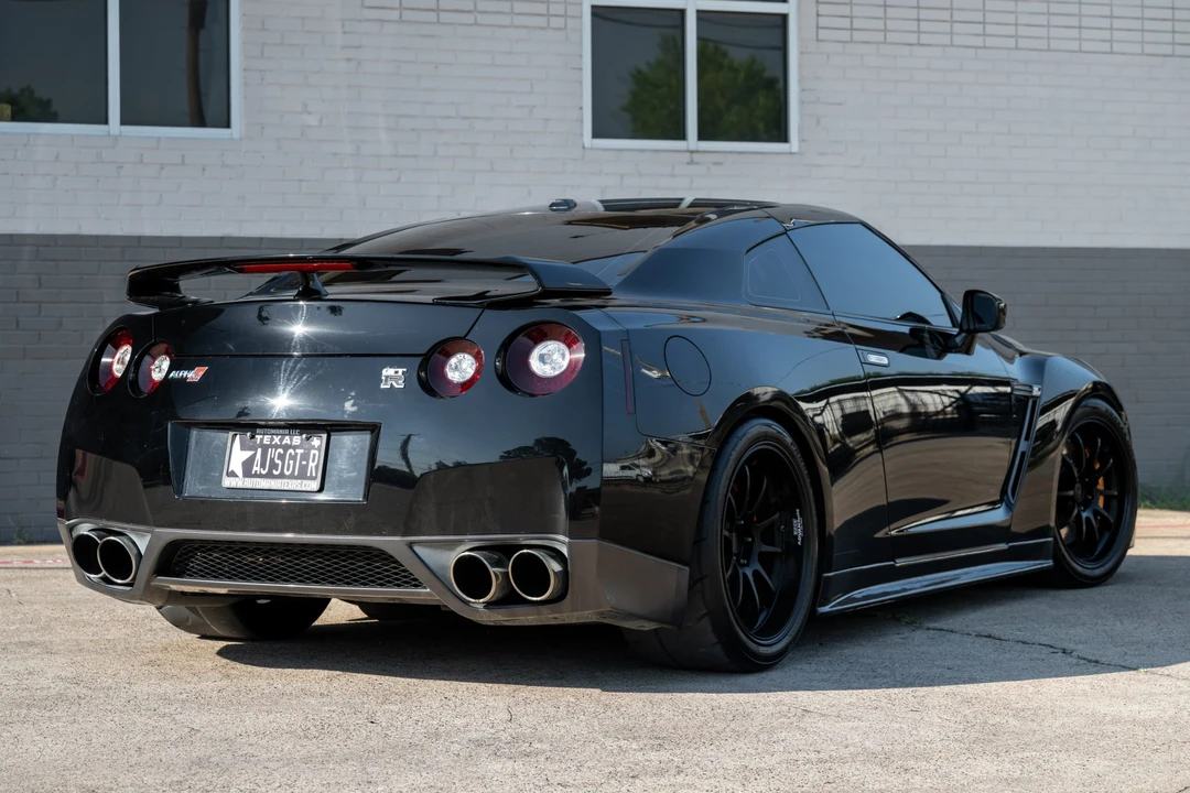 2010 Nissan R35 GT-R Premium - Image 8 of 31