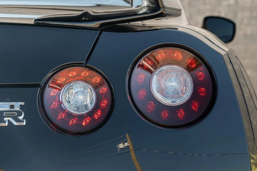 2010 Nissan R35 GT-R Premium - Image 17 of 31