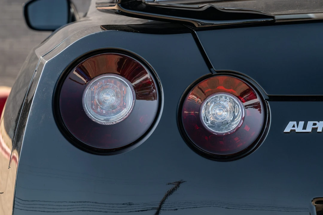 2010 Nissan R35 GT-R Premium - Image 14 of 31