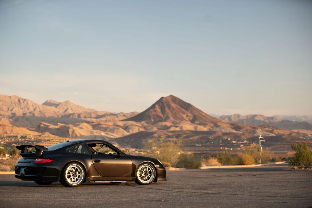 2010 Porsche 997 GT3 - Image 16 of 31