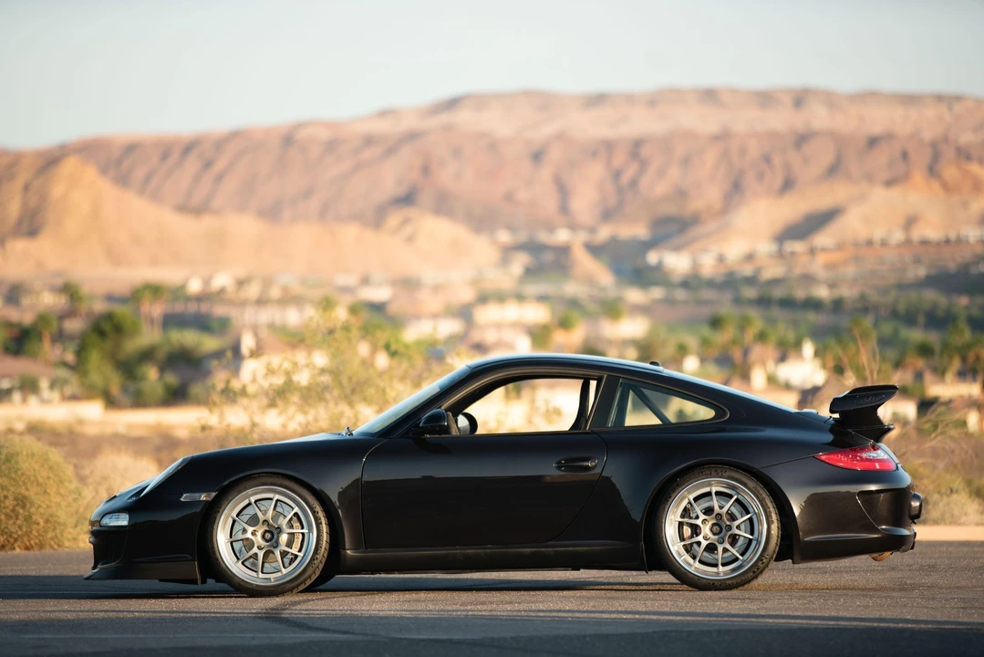 2010 Porsche 997 GT3 - Image 20 of 31