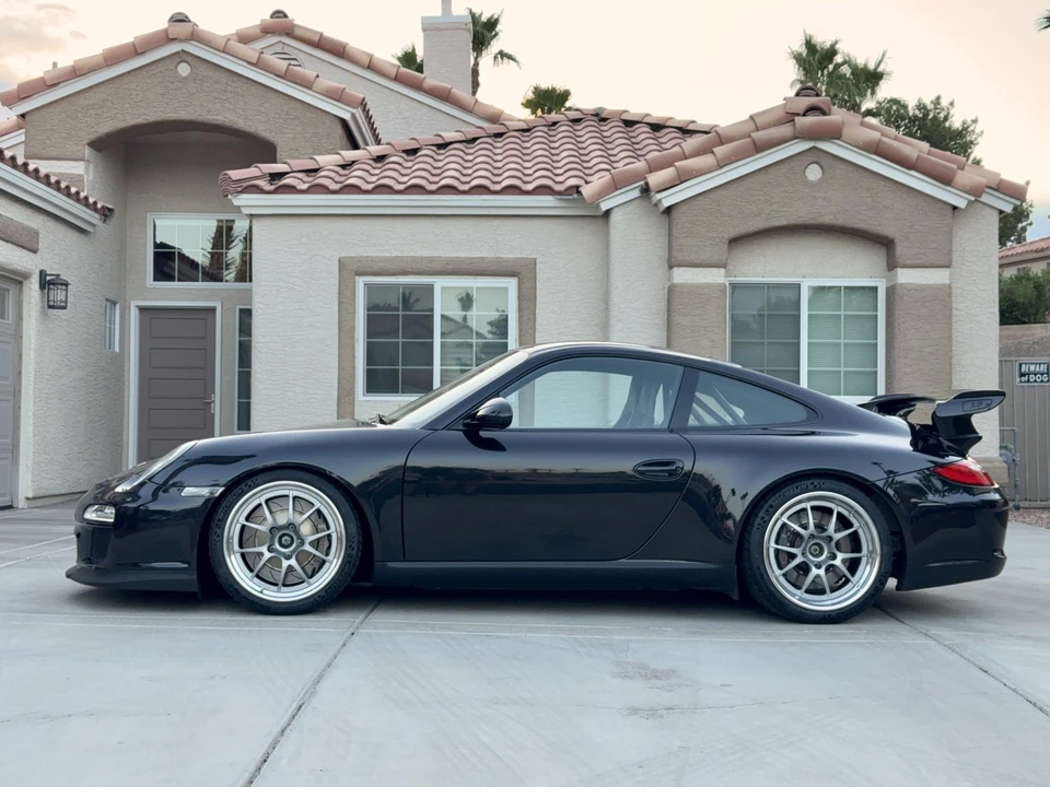 2010 Porsche 997 GT3 - Image 9 of 31