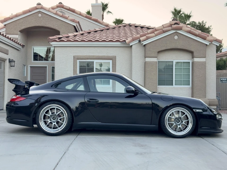 2010 Porsche 997 GT3 - Image 5 of 31