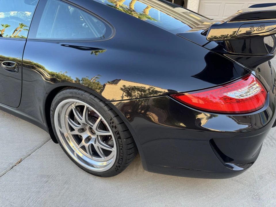 2010 Porsche 997 GT3 - Image 28 of 31
