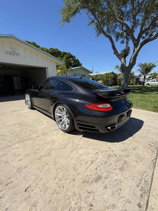2010 Porsche 997 Turbo - Image 3 of 31