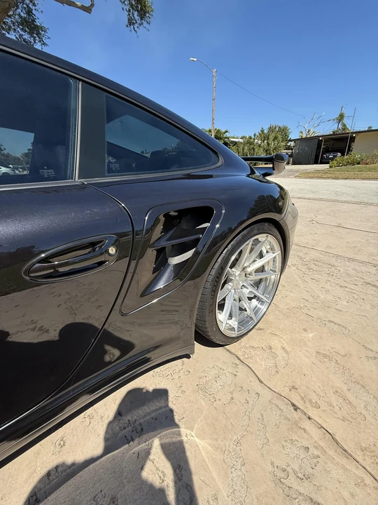 2010 Porsche 997 Turbo - Image 13 of 31