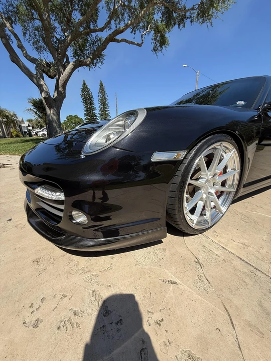 2010 Porsche 997 Turbo - Image 8 of 31