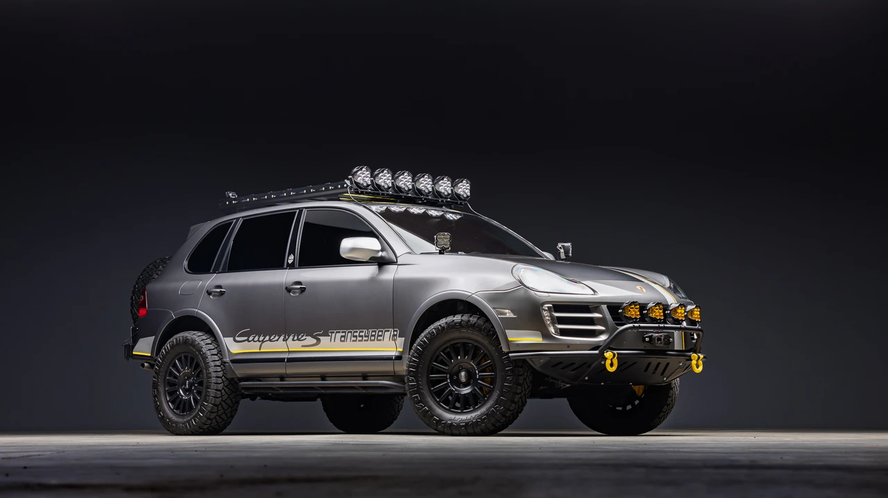 2010 Porsche 955/957 Cayenne S - Image 5 of 31