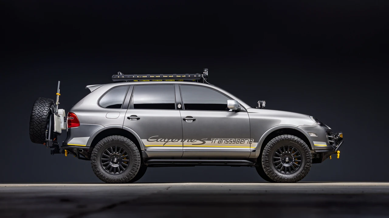 2010 Porsche 955/957 Cayenne S - Image 15 of 31