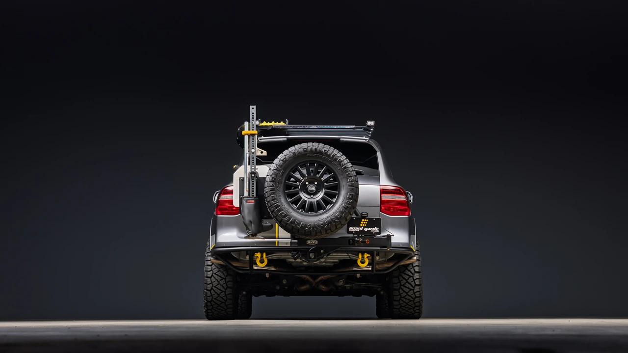 2010 Porsche 955/957 Cayenne S - Image 13 of 31