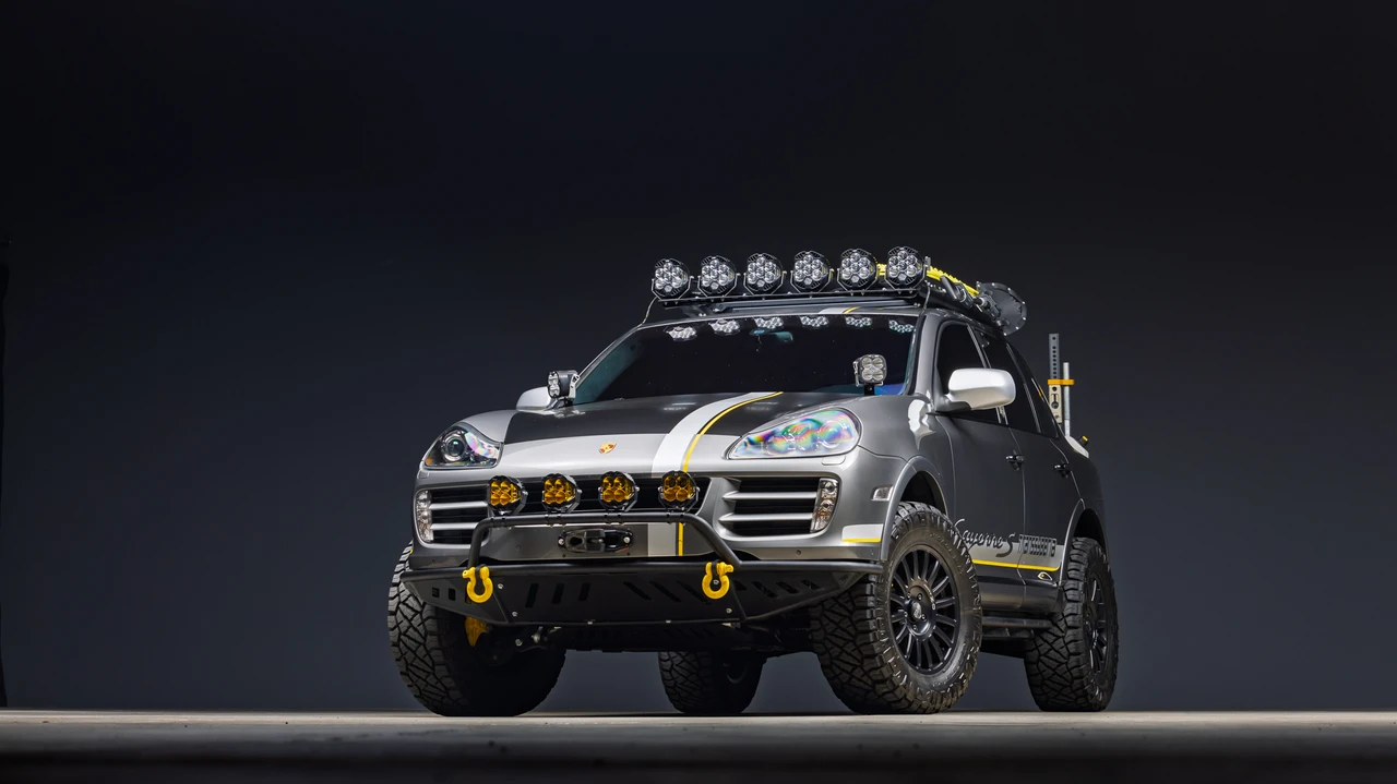 2010 Porsche 955/957 Cayenne S - Image 3 of 31