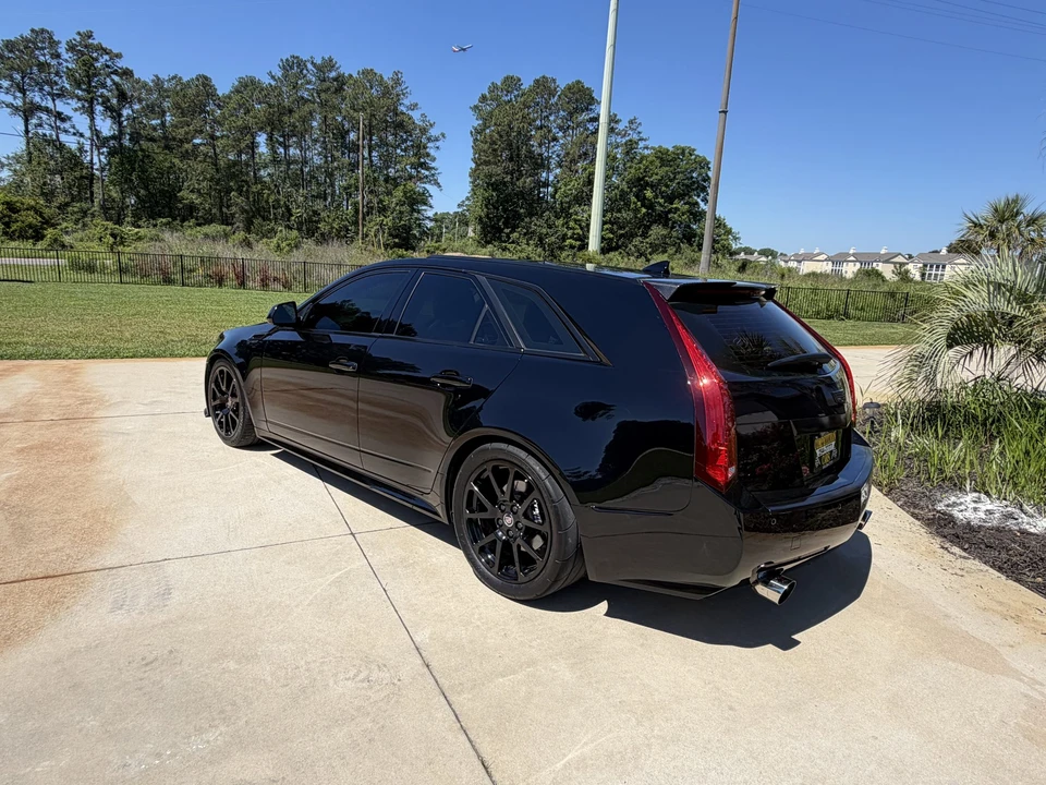 2011 Cadillac CTS-V 2nd Gen - Image 16 of 31