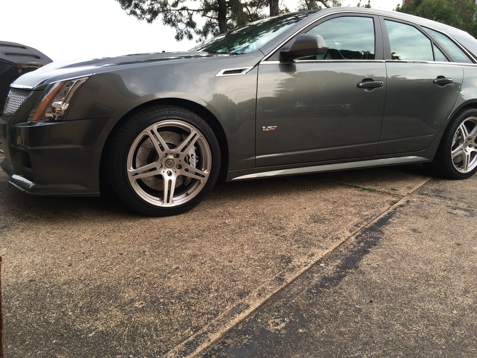 2011 Cadillac CTS-V 2nd Gen - Image 28 of 31
