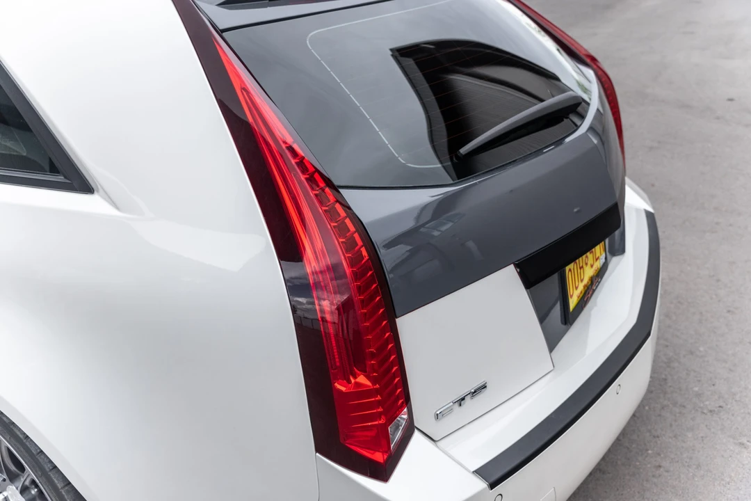 2011 Cadillac CTS-V 2nd Gen - Image 17 of 31