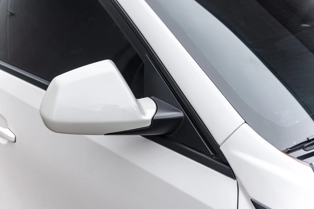 2011 Cadillac CTS-V 2nd Gen - Image 24 of 31