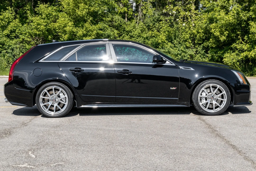2011 Cadillac CTS-V 2nd Gen - Image 7 of 31