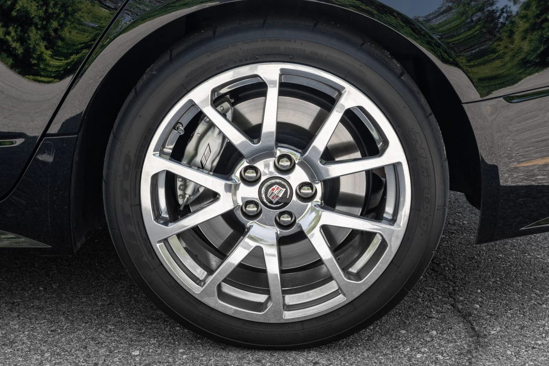 2011 Cadillac CTS-V 2nd Gen - Image 29 of 31