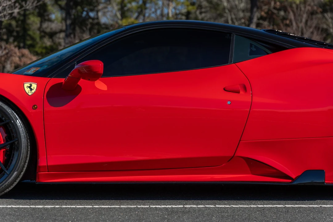 2011 Ferrari 458 Italia - Image 16 of 31