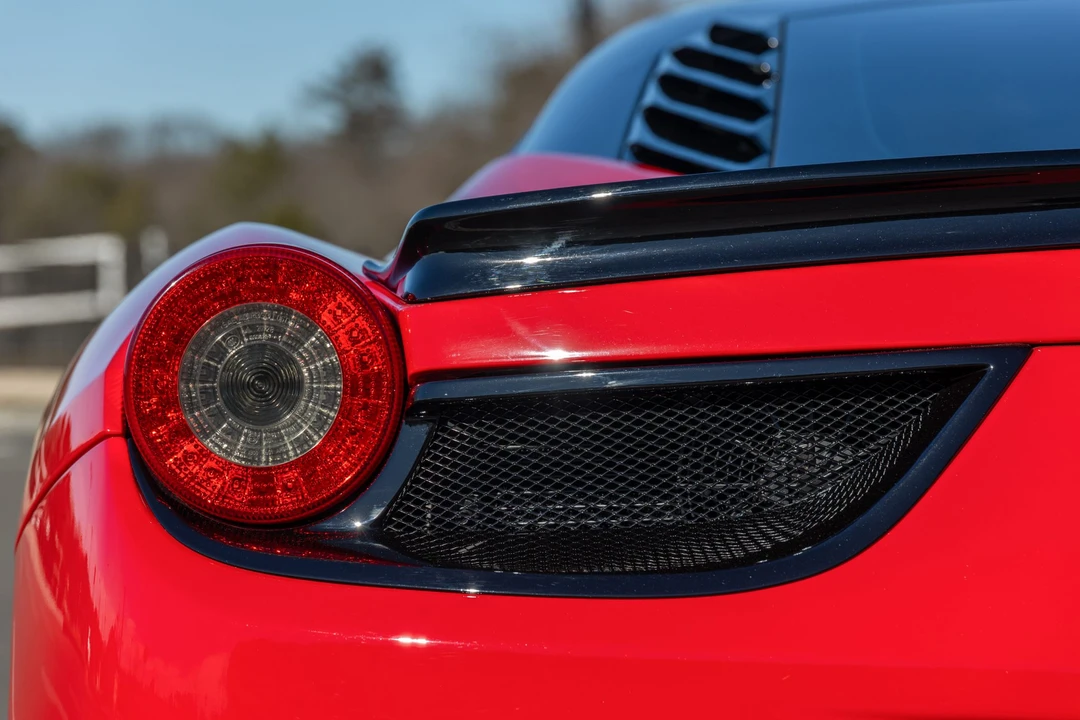 2011 Ferrari 458 Italia - Image 22 of 31