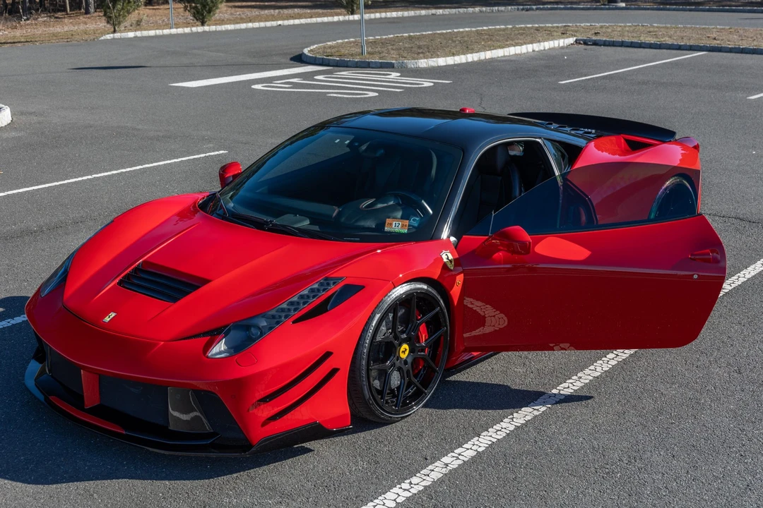 2011 Ferrari 458 Italia - Image 9 of 31