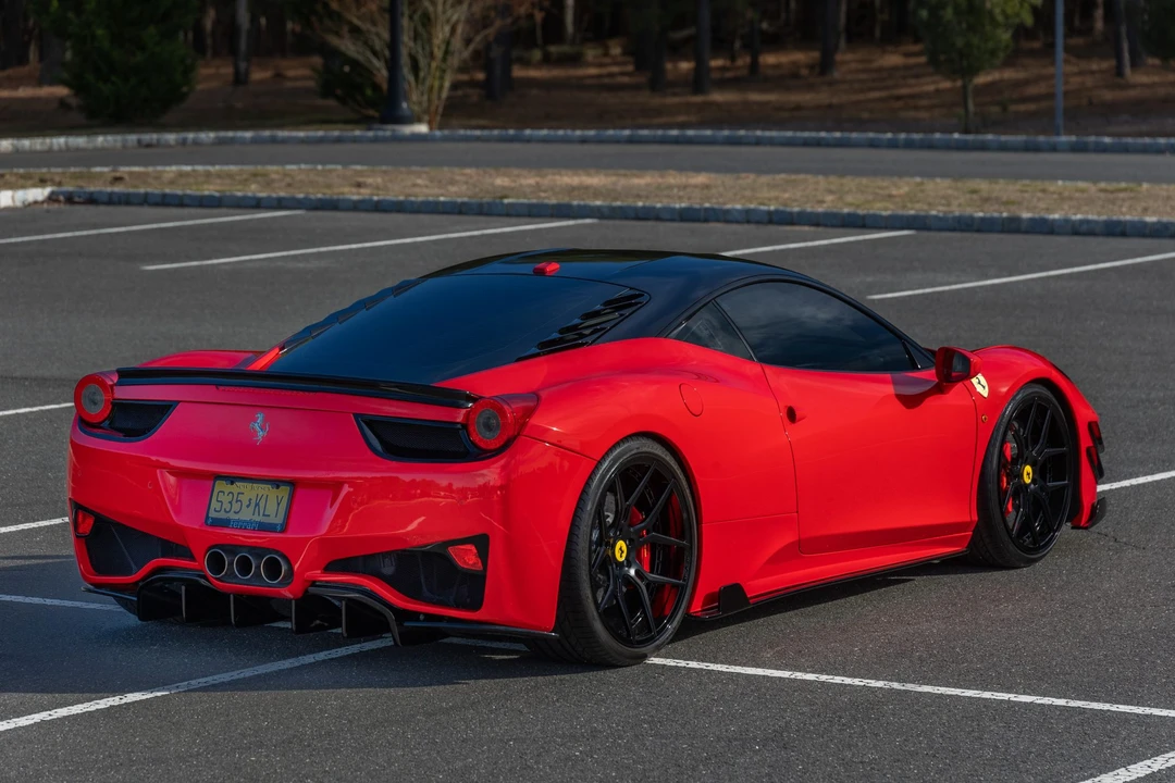 2011 Ferrari 458 Italia - Image 5 of 31