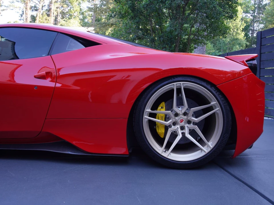 2011 Ferrari 458 Italia - Image 24 of 31