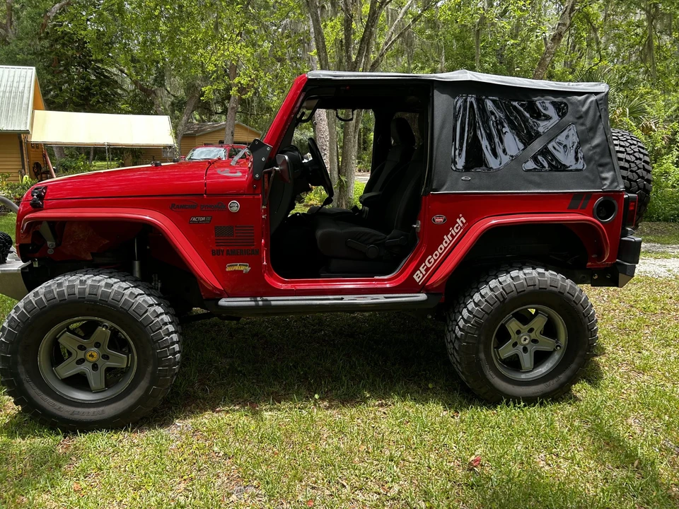 2011 Jeep JK Wrangler - Image 11 of 31