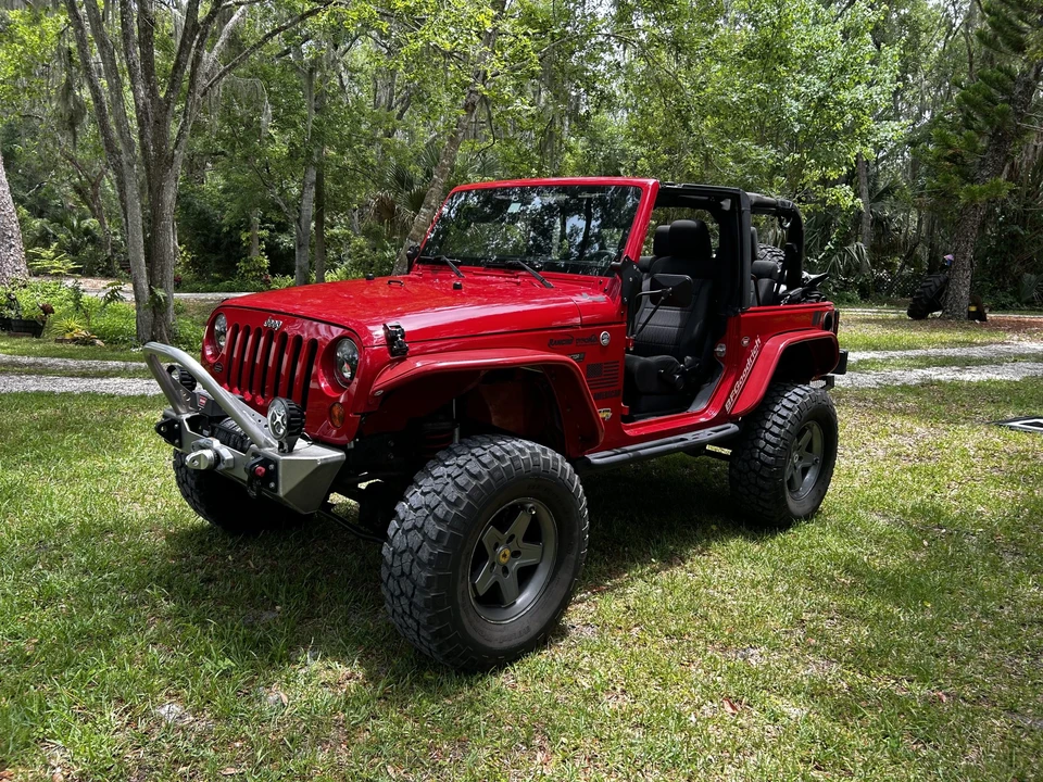 2011 Jeep JK Wrangler - Image 16 of 31