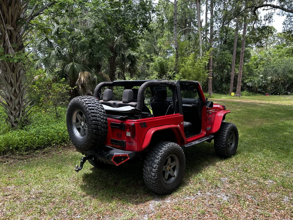 2011 Jeep JK Wrangler - Image 20 of 31
