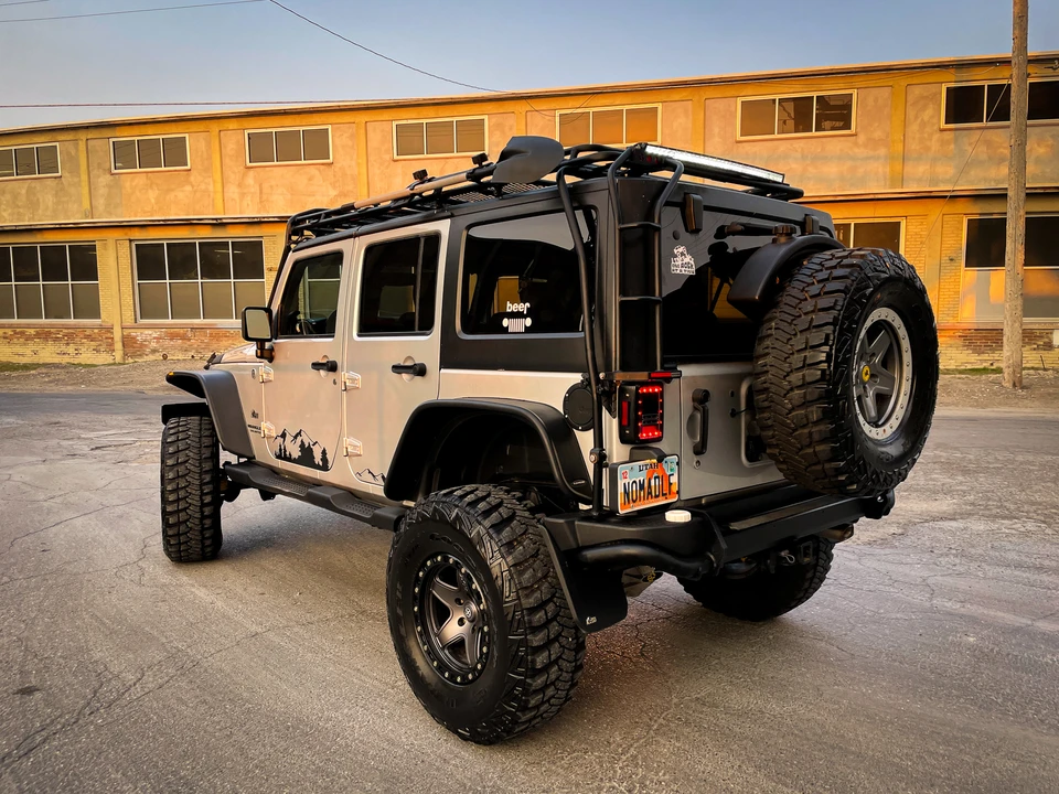 2011 Jeep JK Wrangler - Image 29 of 31