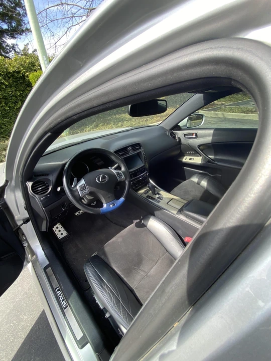 2011 Lexus IS F 2nd Gen - Image 26 of 31