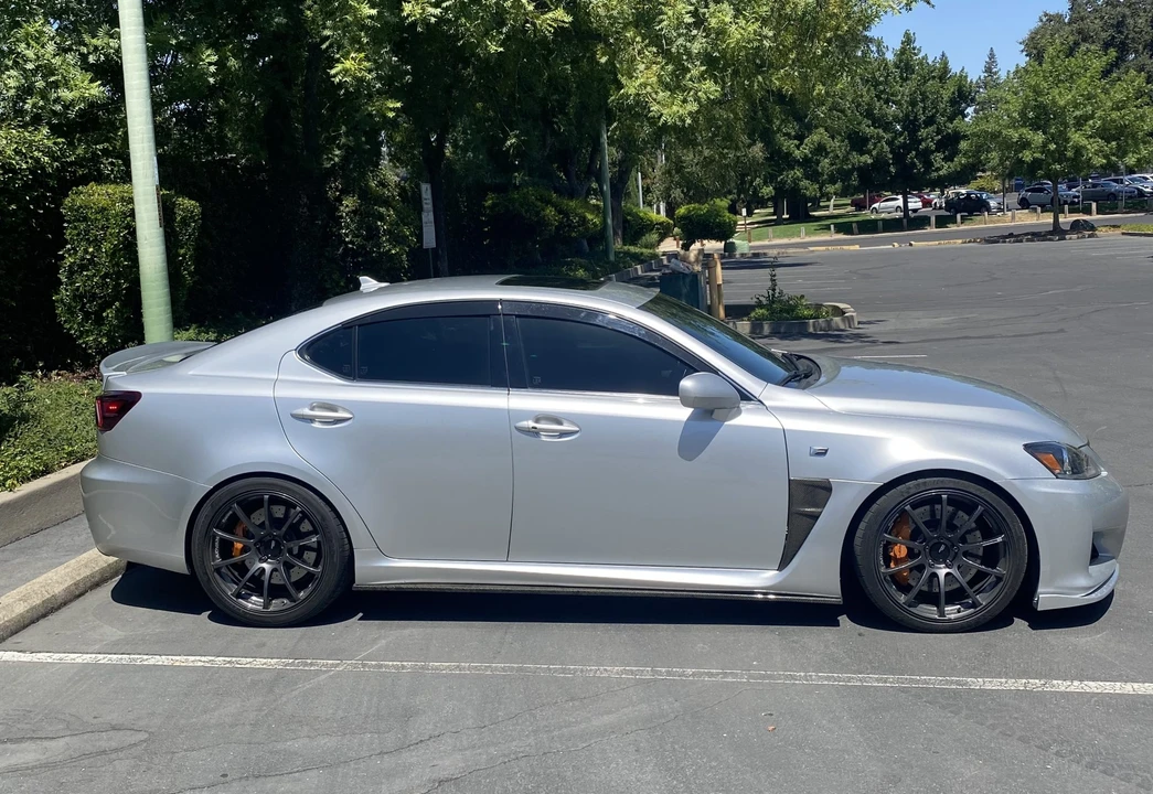 2011 Lexus IS F 2nd Gen - Image 4 of 31