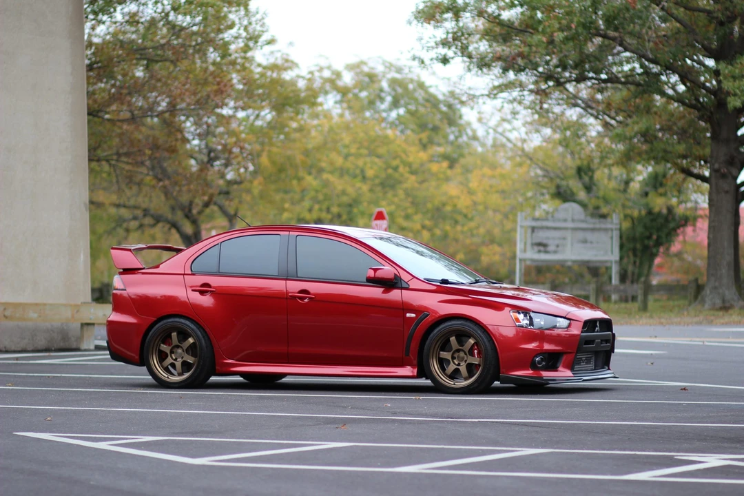 2011 Mitsubishi Lancer Evolution X 9th Gen - Image 13 of 31