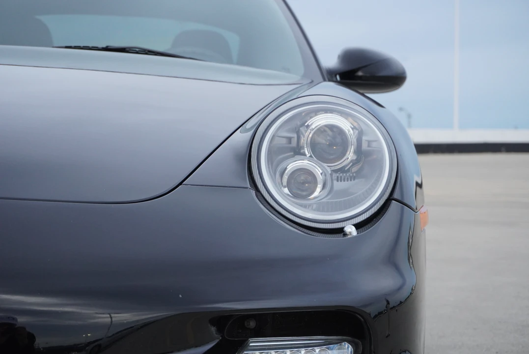 2011 Porsche 997 Turbo S - Image 28 of 31