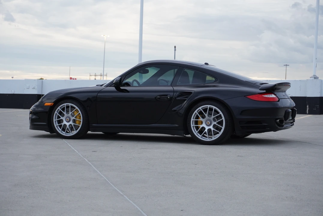 2011 Porsche 997 Turbo S - Image 8 of 31